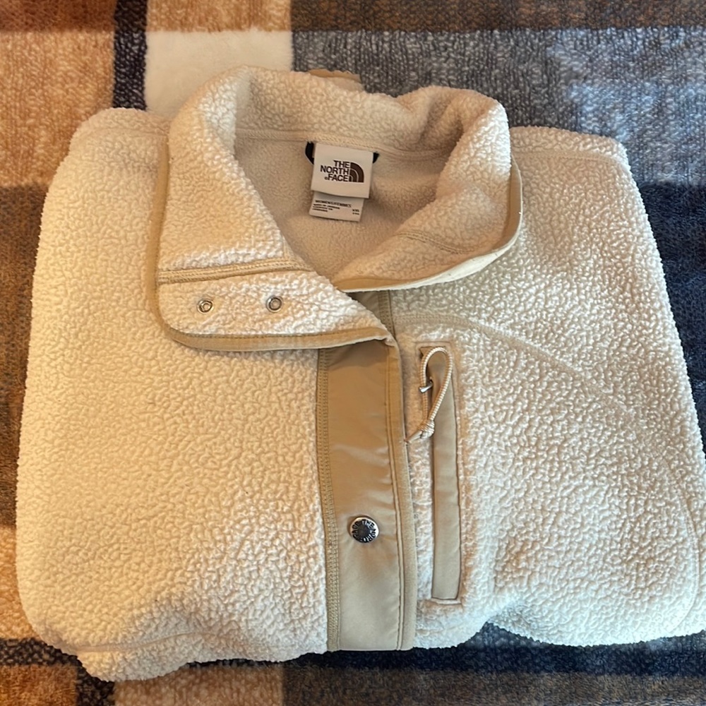 North face Sherpa button up